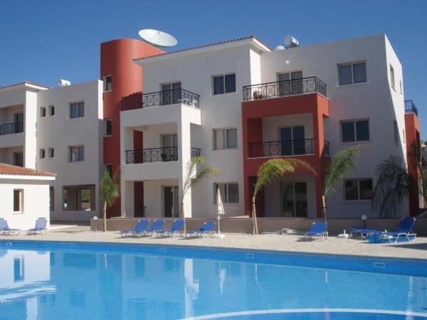 Ifestos Kings Resort Appartment Paphos Exterior photo